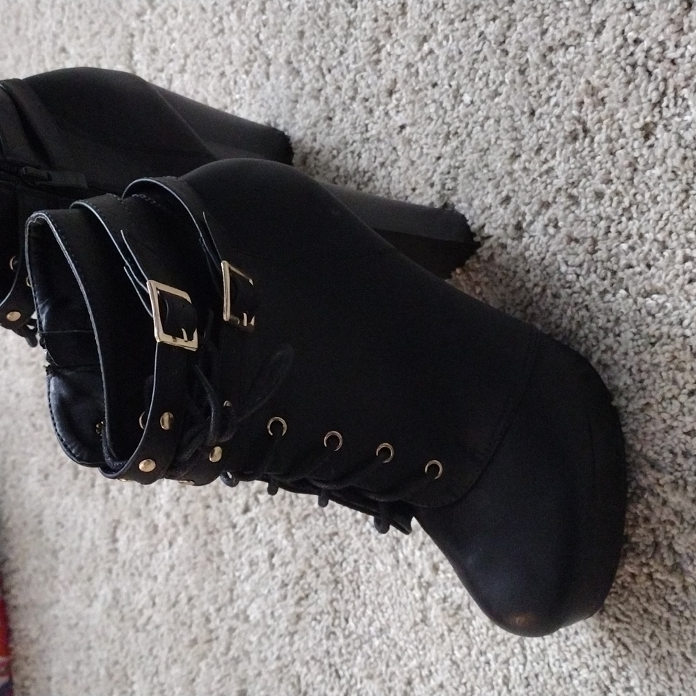 Platform boots - Picture 2 of 3